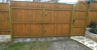 Купить распашные ворота деревянные Заинск, цена от 2775 руб.